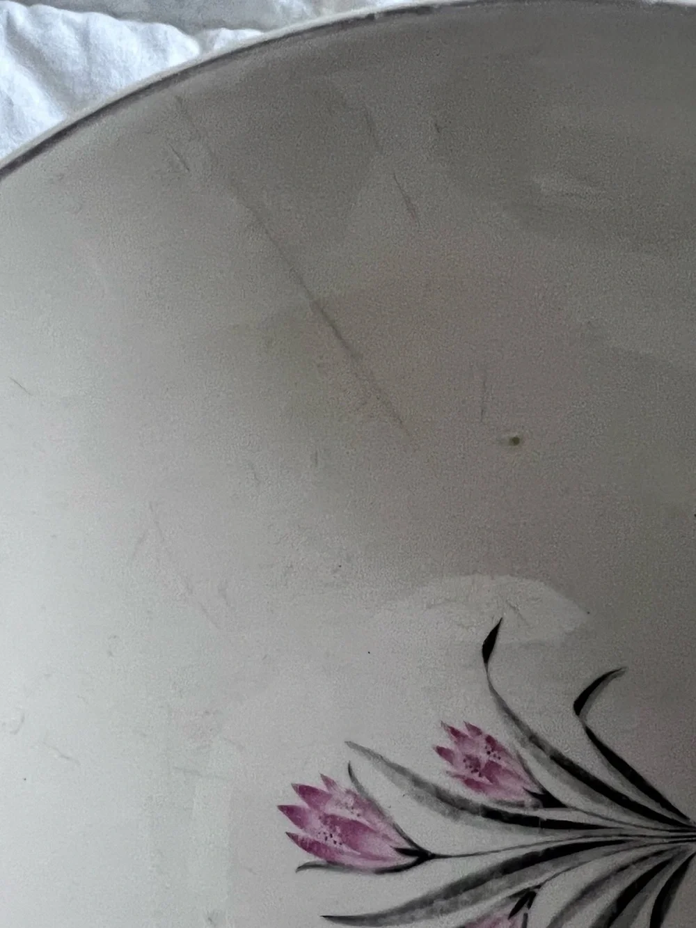 Floral Decorative Ceramic Bowl in Pink